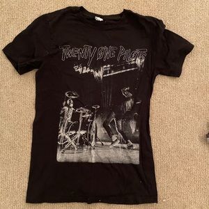 Twenty one pilots shirt from hot topic